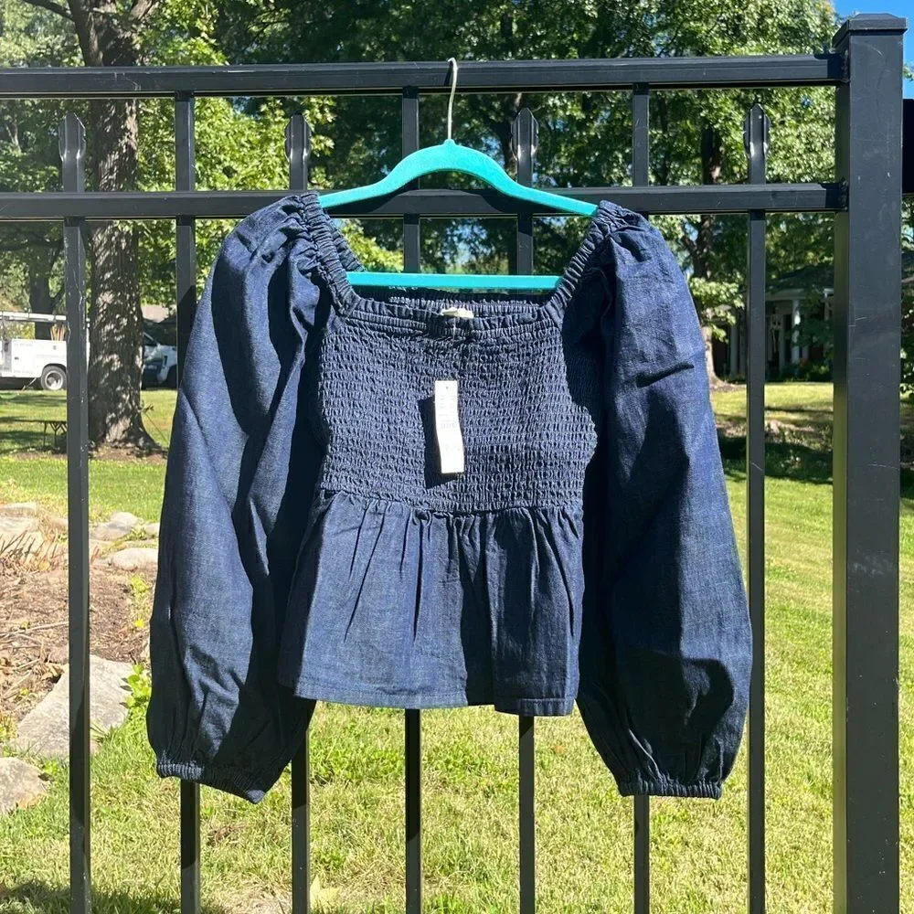 J Crew Puff Sleeve Chambray Smocked Top NWT